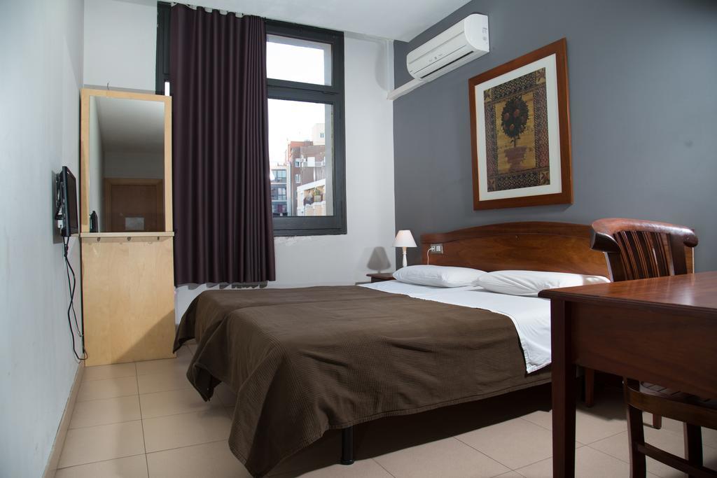 Hostal Lk Barcelona Exterior foto