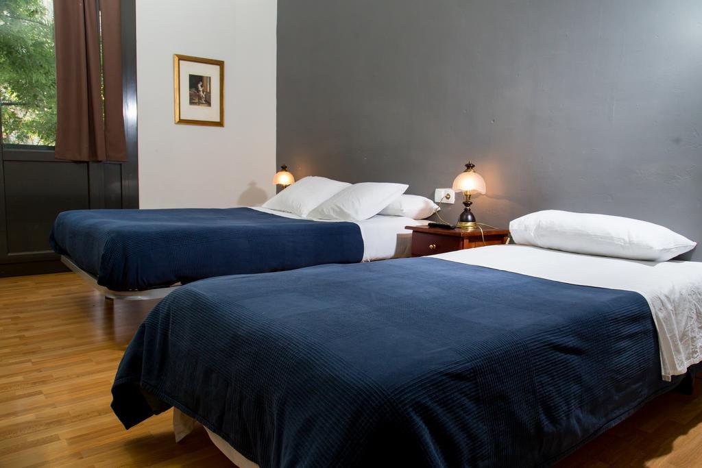 Hostal Lk Barcelona Exterior foto