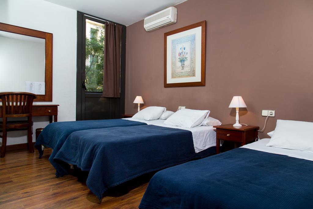 Hostal Lk Barcelona Exterior foto